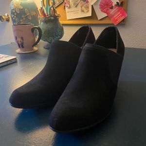Boutique black booties
